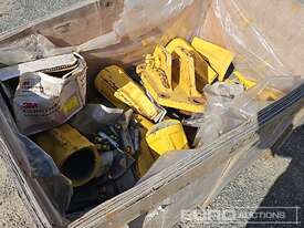 Teeth, Parts to suit Komatsu  - picture0' - Click to enlarge