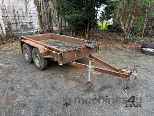 2008 Southwest Trailers Dual Axle Box Trailer