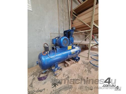 PILOT AIR COMPRESSOR K30 871 L/MIN