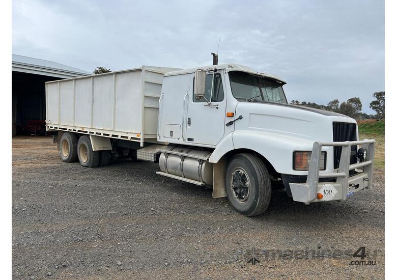 caption International S-Line Tipper Truck