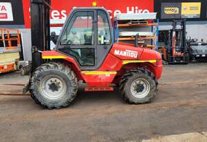 LIFTEK - MANITOU M-X50 5 ton RT Forklift * 3500 HOURS *