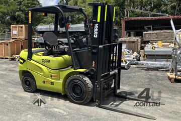 Clark GTS25D # 2,5 Tonne Diesel Forklift # 2500kg Load Capacity # 4800mm Lift Height ...