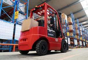 EP EFX251 Li-Ion Pickup Forklift 2.5T