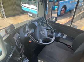 Mercedes Benz Bus - picture0' - Click to enlarge
