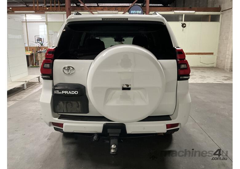 caption 2020 Toyota Landcruiser Prado GXL Diesel
