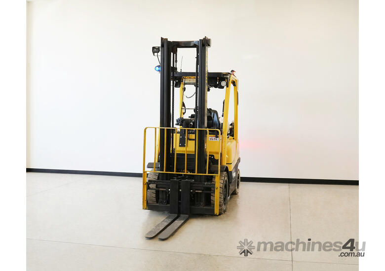 Hyster 2.5T LPG counterbalance forklift.