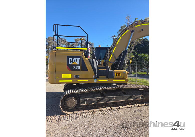 caption 2019 Caterpillar 320 - Hire