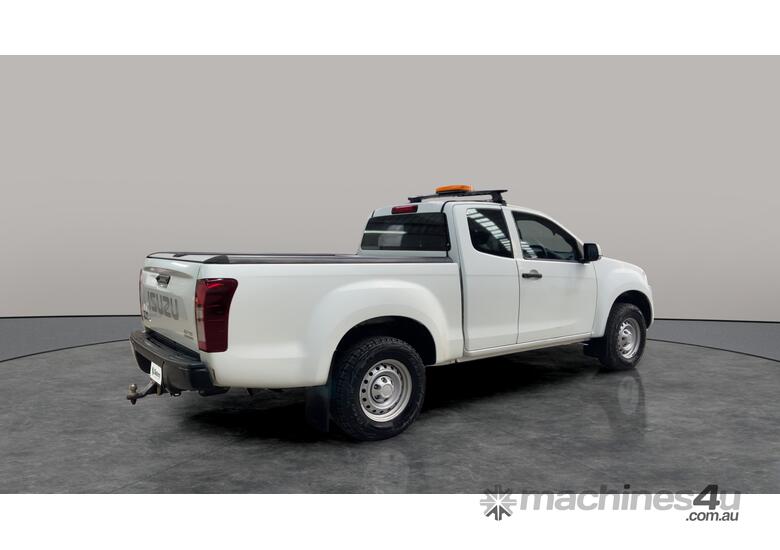 caption 2018 Isuzu D-MAX 4x2 SX High Ride Extra Cab T/Diesel (Auto) (Council Asset)