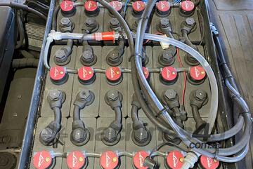 Solar Lead Acid Traction Battery 2021 48V 375AH Great Battery Watering Kit