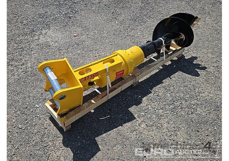 Unused Captok Auger To Suit CAT305 Excavator c/w Bracket Reducer 