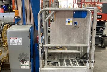 Genie 20 Foot Electric Man Lift