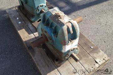 Radicon Double Output Gearbox