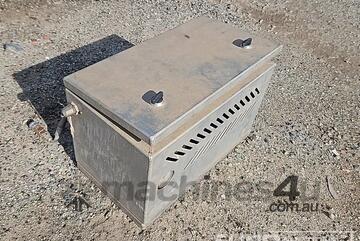 Hydraulic Pump in Steel Box