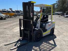 TCM FD30T3K Forklift - picture1' - Click to enlarge