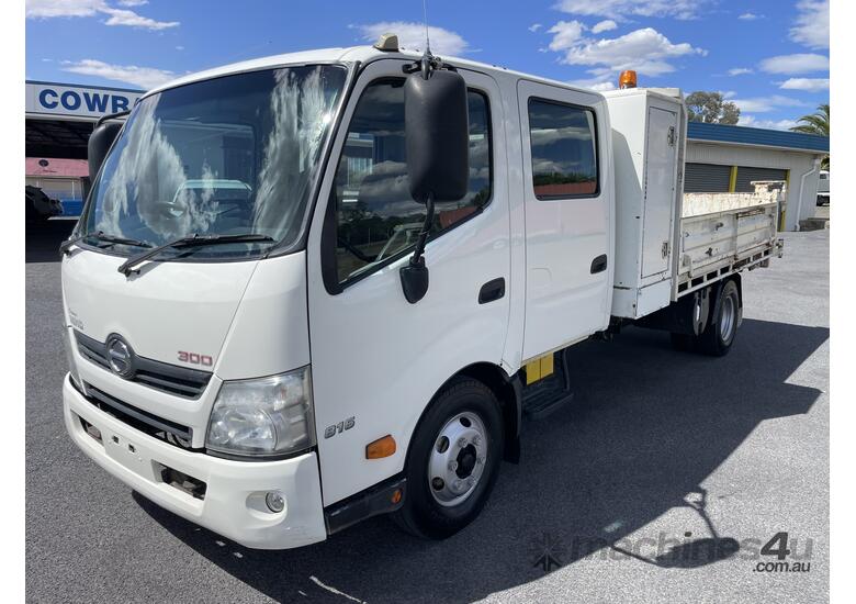 Hino 300 816 Cab Tipper Auto