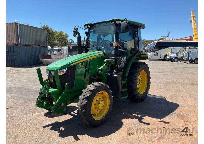2019 John Deere 5100R Tractor