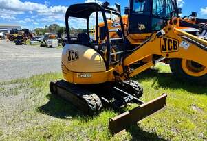 Jcb   8032 MINI EXCAVATOR.