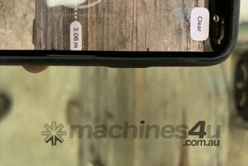 Heavy Duty Wooden Work Bench With Vice