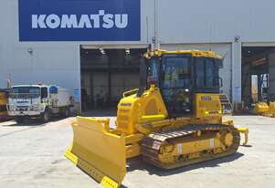 Komatsu 2014   D37PXi_23