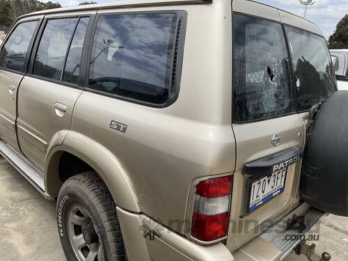 1999 Nissan Patrol ST Wagon Petrol and Gas (Auto) **NON RUNNER**