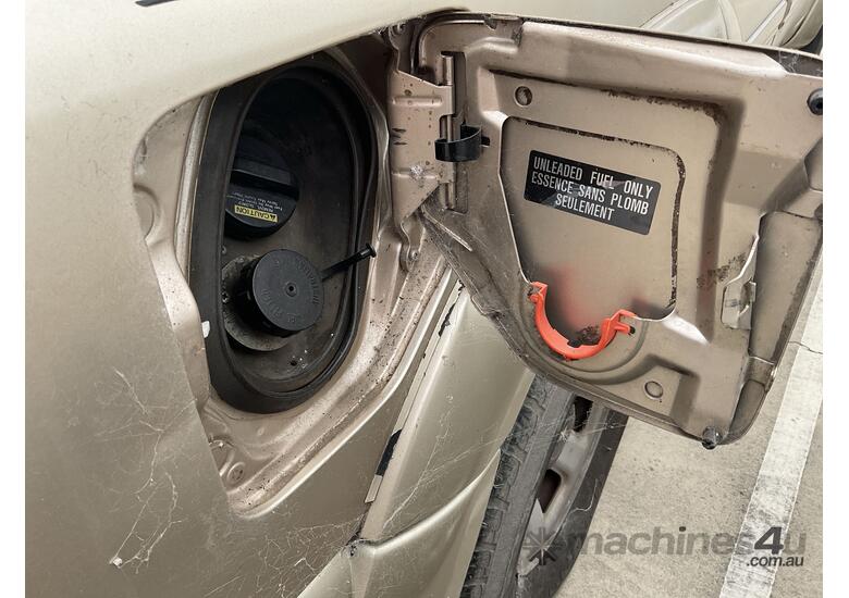 1999 Nissan Patrol ST Wagon Petrol and Gas (Auto) **NON RUNNER**