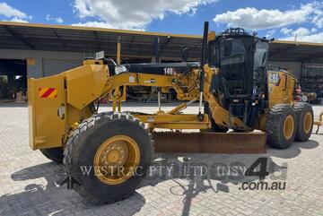 CAT 140 Motor Graders