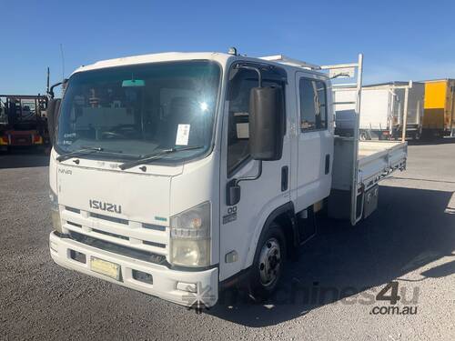 2012 Isuzu NNR 200 Crew Cab Table Top