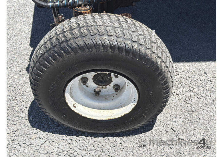 2015 Toro GroundsMaster 3280.D Ride On Mower (Out Front)