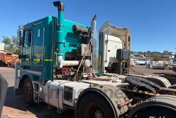 2017 Kenworth K200 Series Prime Mover Sleeper Cab