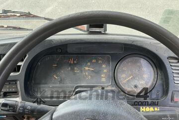 Isuzu 1998   FVR900A Hook Truck