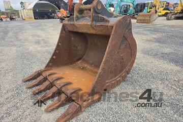 2020 case Vic 49T 110 Pins GP Bucket