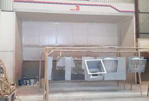 Spray booth - open front