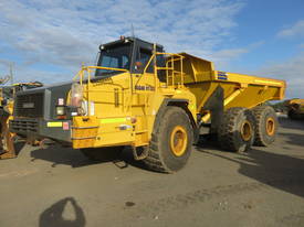 2009 USED KOMATSU HM400-2 ARTICULATED DUMP TRUCK - picture0' - Click to enlarge