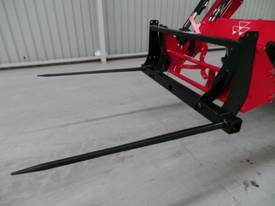 2016 Massey Ferguson Hay Fork - picture0' - Click to enlarge