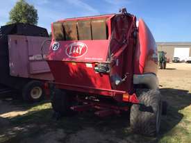 Welger RP435 Baler - picture2' - Click to enlarge