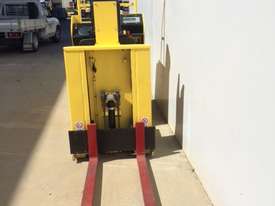 Good condition Hyster order picker - picture1' - Click to enlarge