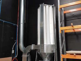 Econo Dust Collector - Economic Dust Extraction - picture0' - Click to enlarge