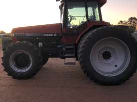 Case IH 8950 FWA/4WD Tractor - picture2' - Click to enlarge
