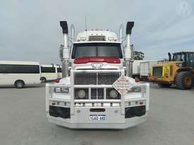 Western Star 4900 SX - picture0' - Click to enlarge