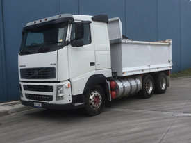 Volvo FH12 Tipper Truck - picture0' - Click to enlarge