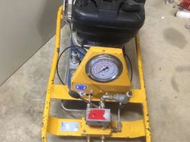 HYDRAULIC PUMP TH 70 SERIES - picture0' - Click to enlarge