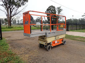 JLG 1930ES Scissor Lift Access & Height Safety - picture1' - Click to enlarge