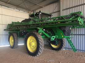 John Deere R4045 Boom Spray Sprayer - picture0' - Click to enlarge