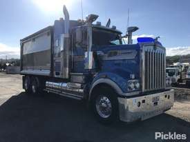 2009 Kenworth T908 - picture2' - Click to enlarge