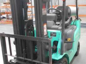 MITSUBISHI GRENDIA CONTAINER MAST LPG FORK LIFT.. 1.5 TONNE WITH SIDE SHIFT 1060hrs - picture0' - Click to enlarge