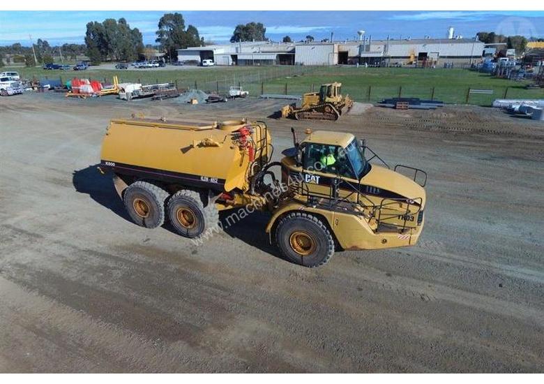 caption Caterpillar 740 Articulated