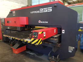 Amada N.C Turret punch Press - picture0' - Click to enlarge