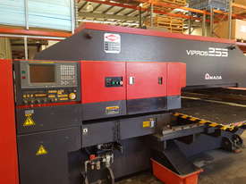 Amada N.C Turret punch Press - picture0' - Click to enlarge