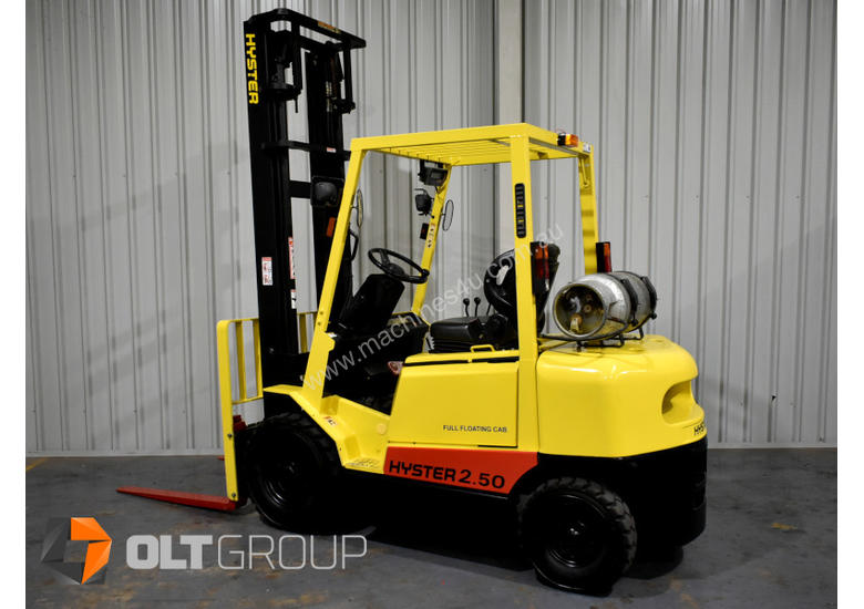 caption Hyster H2.50DX 2.5 Tonne Forklift 2 Stage 4510mm Mast LPG Digital Load Indicator