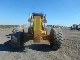 CAT 16H Motor Grader c/w 4800mm Blade - picture0' - Click to enlarge